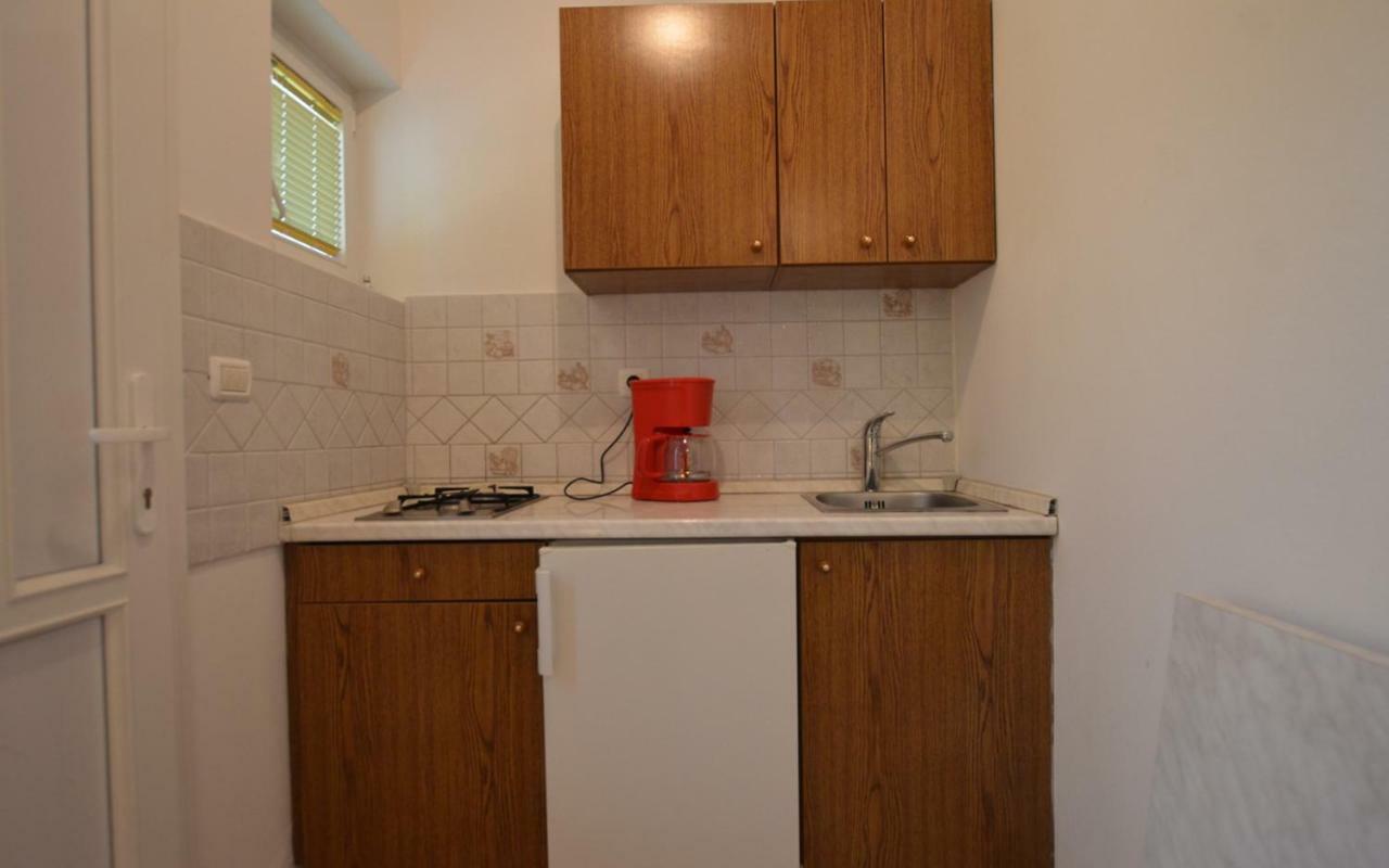 Brigita Apartments ロヴィニ エクステリア 写真